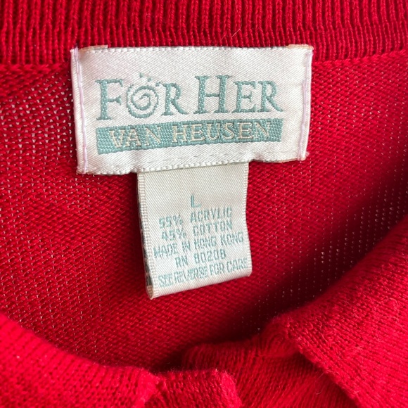 Van Heusen Women’s red cardigan polo style collar. - Picture 2 of 3